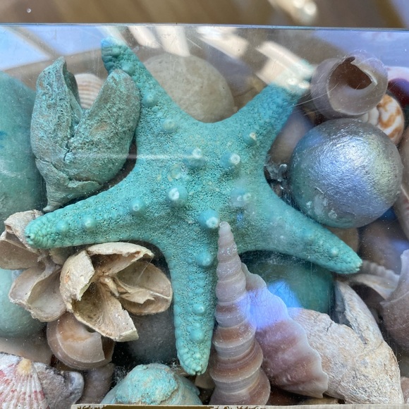 NEW! Fragrant Coastal Apothecary Glass Filler - Picture 2 of 4